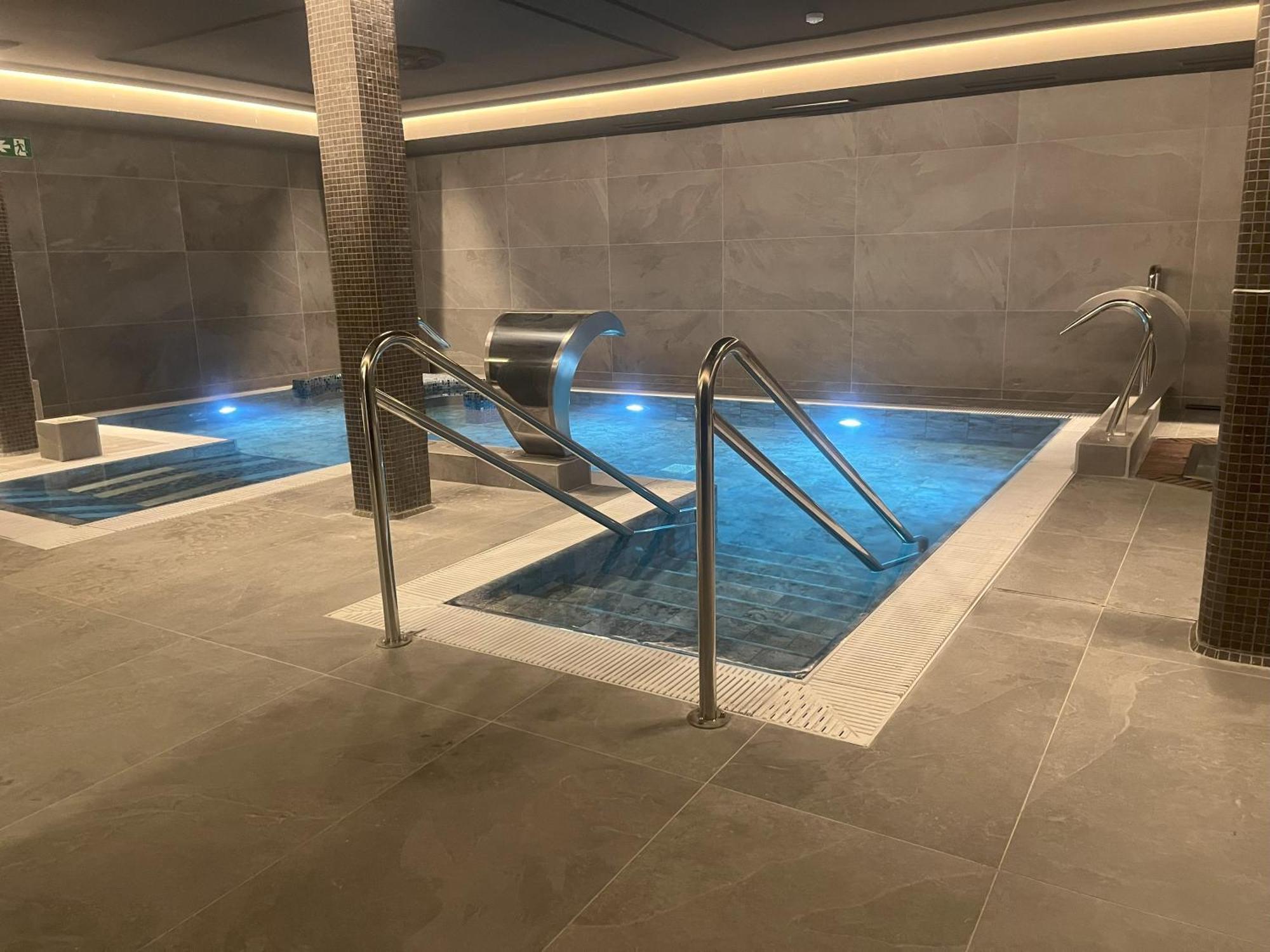 Hotel Luze Boutique Сан-Себастьян Экстерьер фото